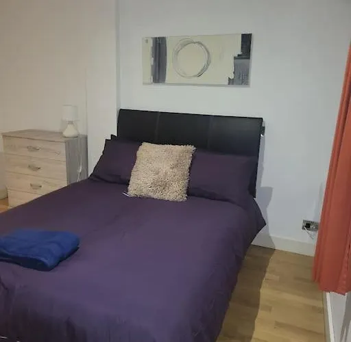 Fantastic 2 Bedroom Apartment